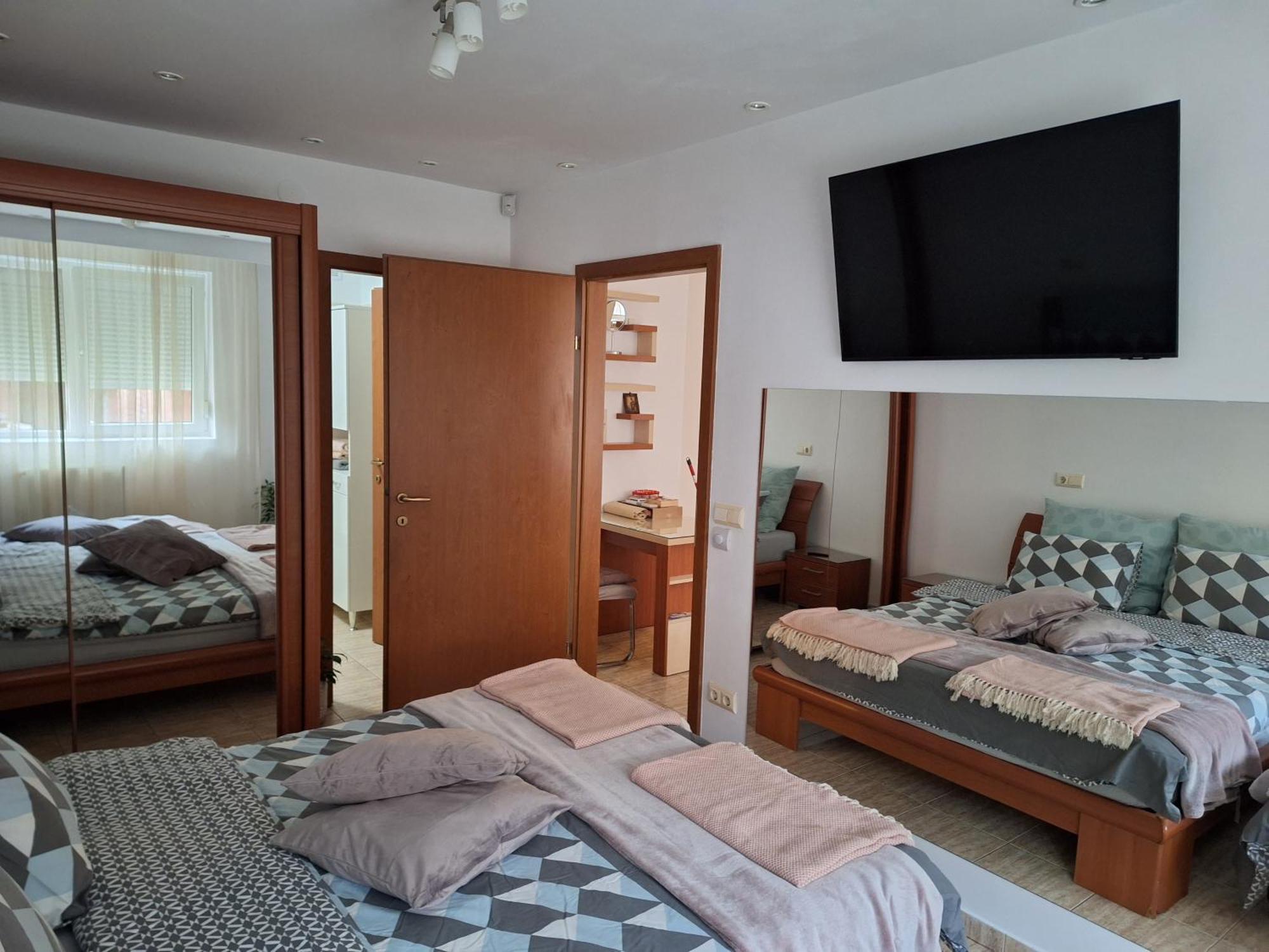 Apartament Casa Dia 1 ซีบิว ภายนอก รูปภาพ